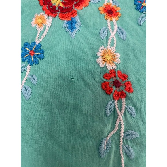 Johnny Was JW Los Angeles Green Embroidered Floral Short Sleeve T-Shirt S Small - Picture 5 of 8